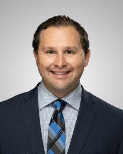 Headshot Image for Andrew Quinnette